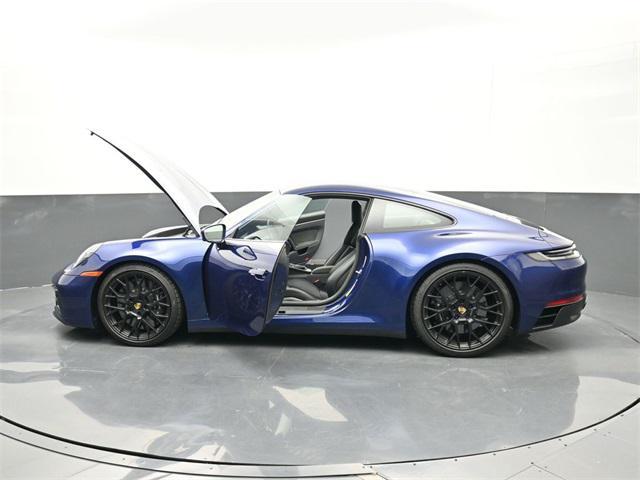 Photo of 2024 Gentian Blue Metallic Porsche 911