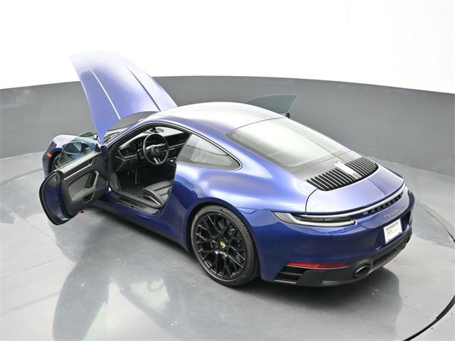 Photo of 2024 Gentian Blue Metallic Porsche 911