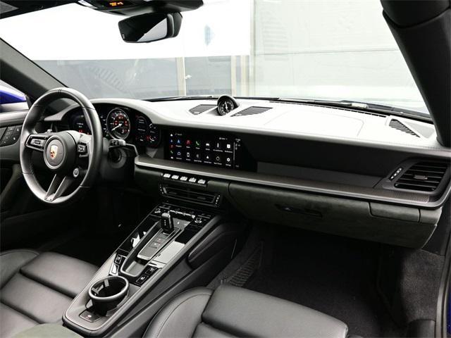 Photo of 2024 Gentian Blue Metallic Porsche 911