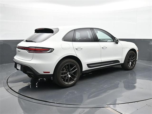 Photo of 2023 White Porsche Macan