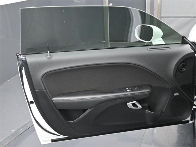 Photo of 2021 White Knuckle Clearcoat Dodge Challenger