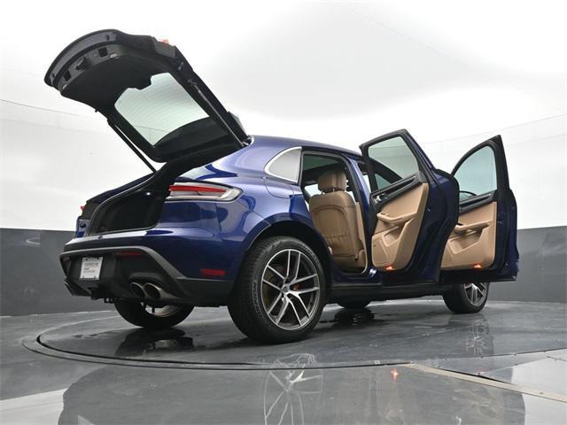 Photo of 2023 Blue Porsche Macan