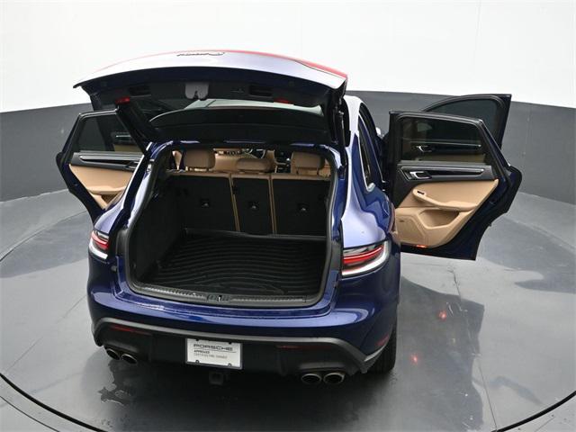 Photo of 2023 Blue Porsche Macan