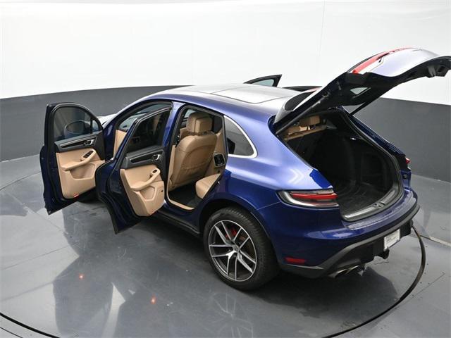 Photo of 2023 Blue Porsche Macan