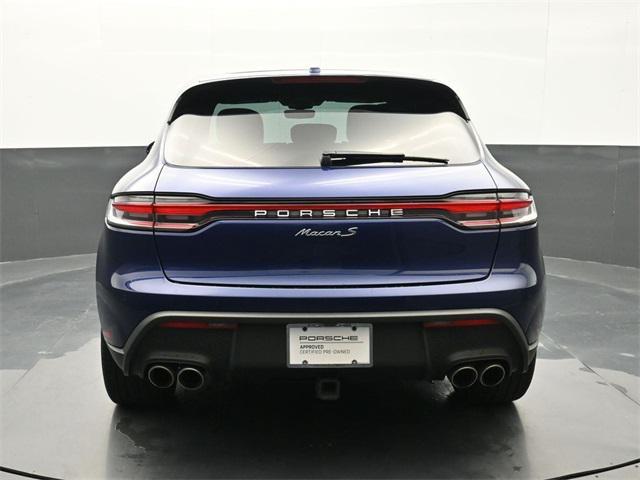 Photo of 2023 Blue Porsche Macan