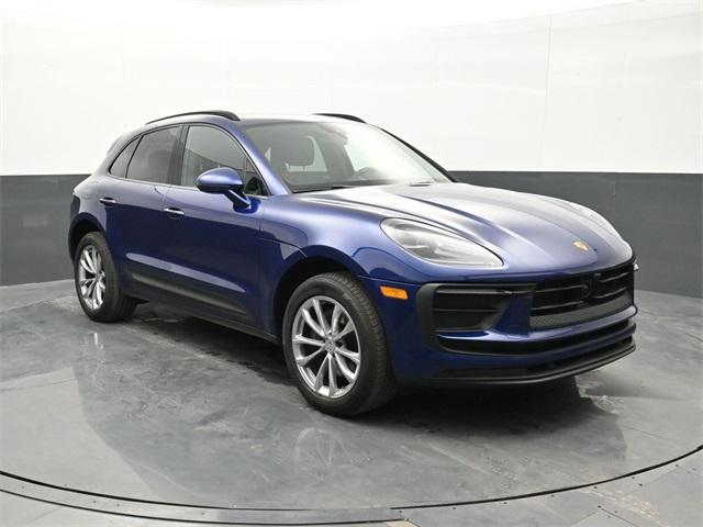 Photo of 2023 Blue Porsche Macan