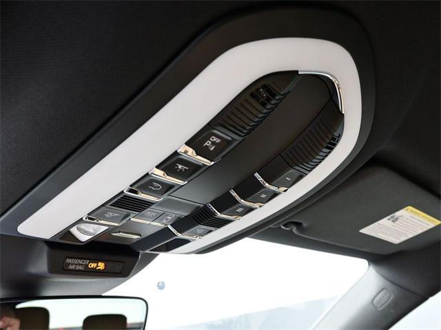 Photo of 2024 White Porsche Macan