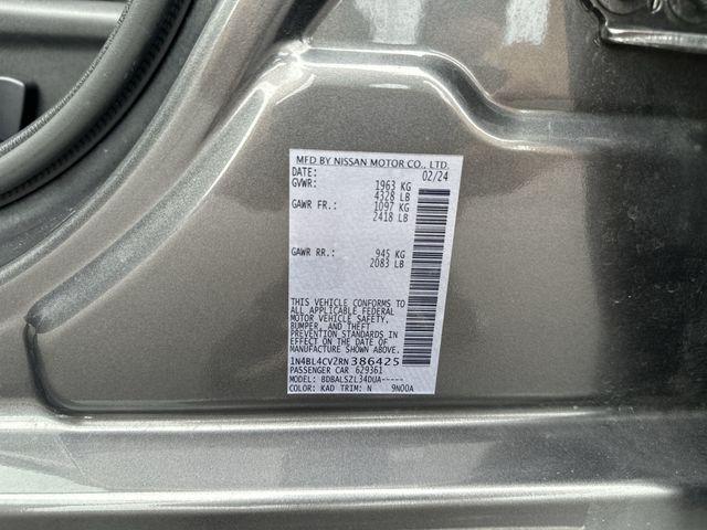 Photo of 2024 Gun Metallic Nissan Altima
