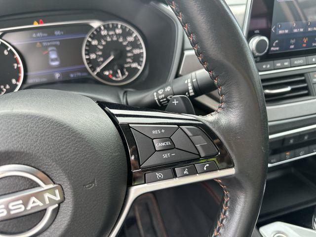 Photo of 2024 Gun Metallic Nissan Altima