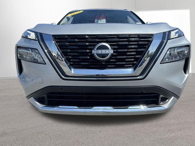 Photo of 2023 Brilliant Silver Metallic Nissan Rogue