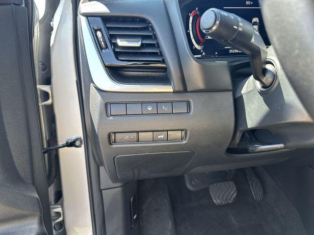 Photo of 2023 Brilliant Silver Metallic Nissan Rogue