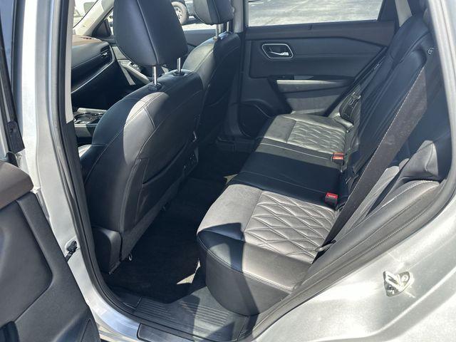 Photo of 2023 Brilliant Silver Metallic Nissan Rogue