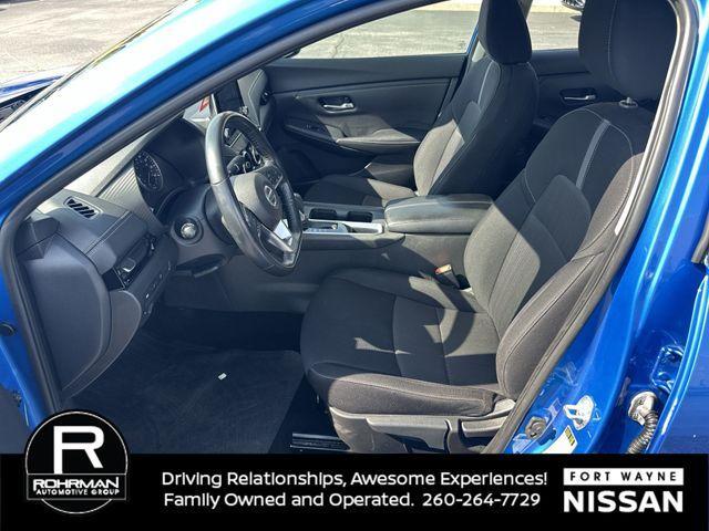 Photo of 2023 Electric Blue Metallic Nissan Sentra