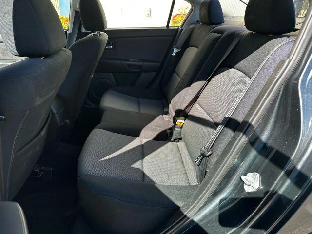 Photo of 2009 Metropolitan Gray Mica Mazda Mazda3