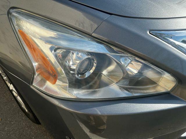Photo of 2014 Gun Metallic Nissan Altima