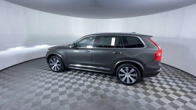 Photo of 2022 Green Volvo XC90 Recharge Plug-In Hybrid
