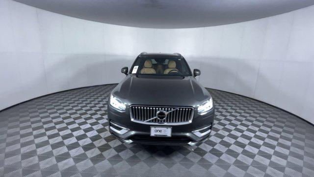 Photo of 2022 Green Volvo XC90 Recharge Plug-In Hybrid