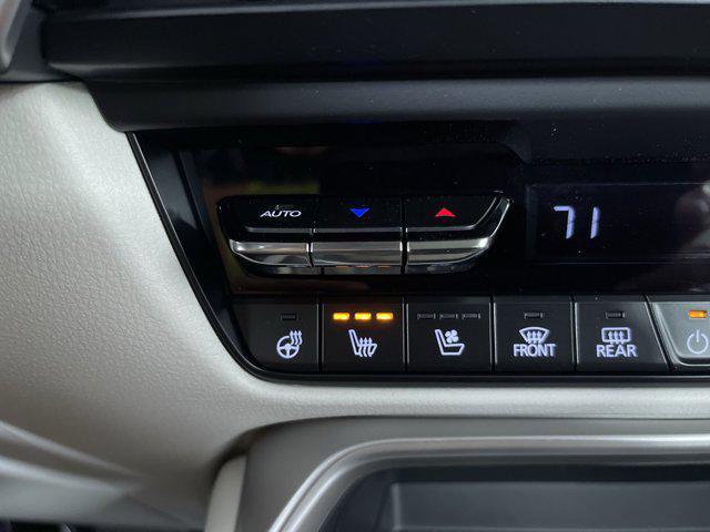Photo of 2025 Artisan Red Premium Mazda CX-90 PHEV