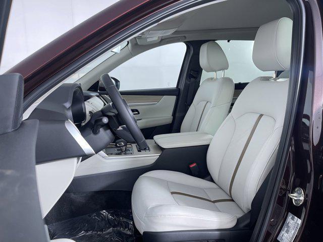 Photo of 2025 Artisan Red Premium Mazda CX-90 PHEV