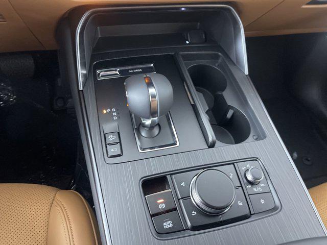 Photo of 2025 Rhodium White Premium Mazda CX-70