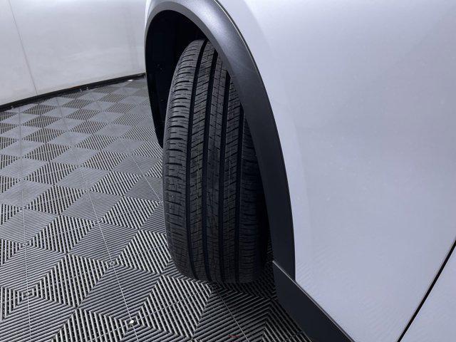 Photo of 2025 Rhodium White Premium Mazda CX-90 PHEV