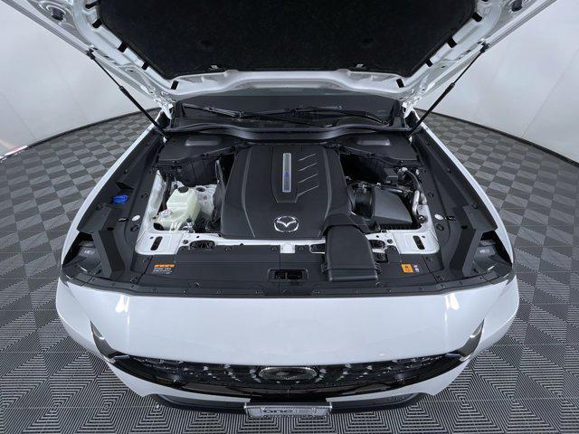 Photo of 2025 Rhodium White Premium Mazda CX-90 PHEV