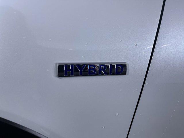 Photo of 2025 Wind Chill Pearl Mazda CX-50 Hybrid