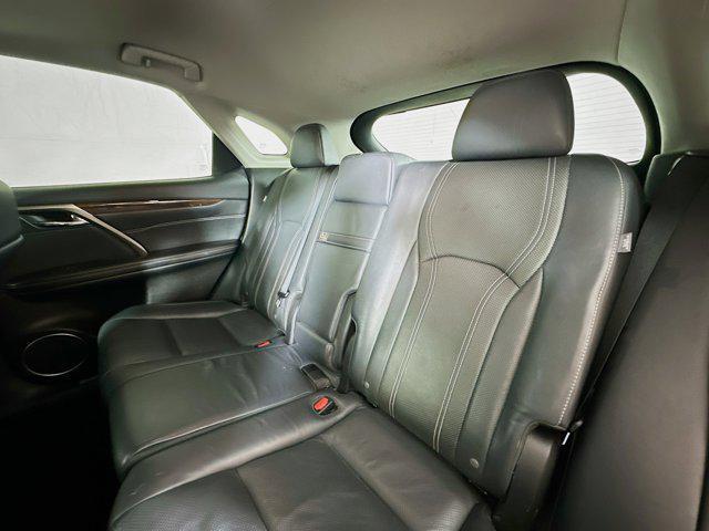 Photo of 2017 Atomic Silver Lexus RX 350