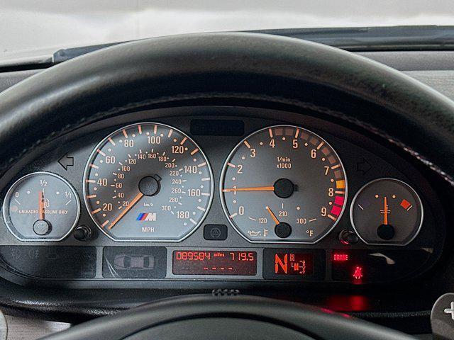 Photo of 2004 Titanium Silver Metallic BMW M3