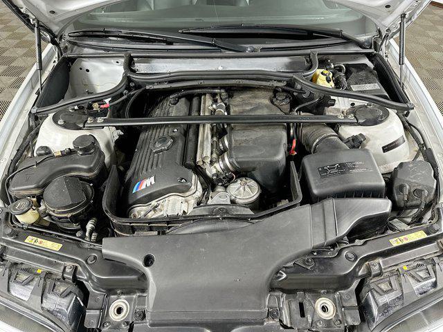 Photo of 2004 Titanium Silver Metallic BMW M3
