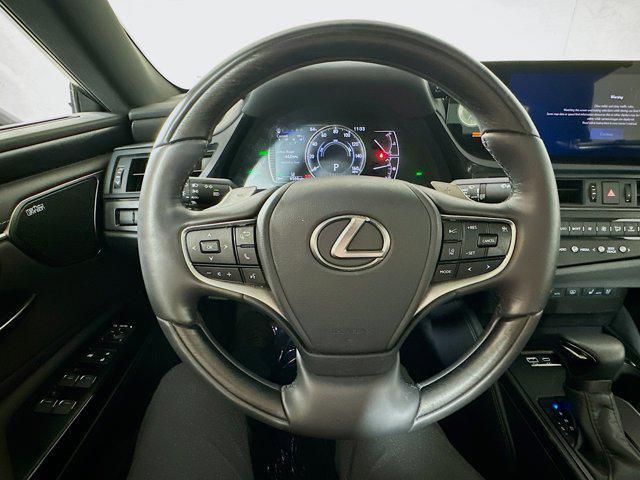 Photo of 2024 03r1 Lexus ES 300h