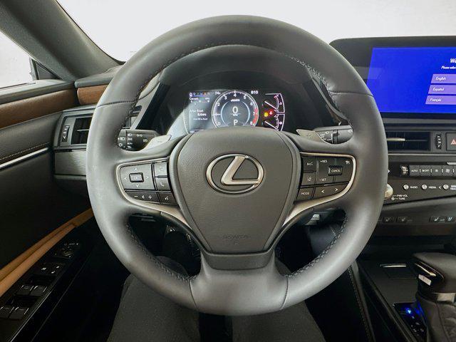 Photo of 2025 06x0 Lexus ES 350
