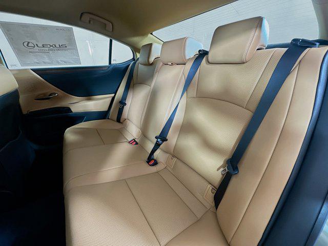 Photo of 2025 06x0 Lexus ES 350