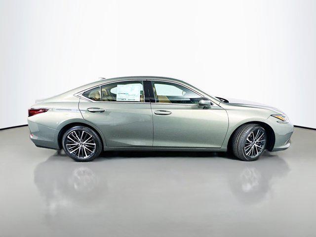 Photo of 2025 06x0 Lexus ES 350