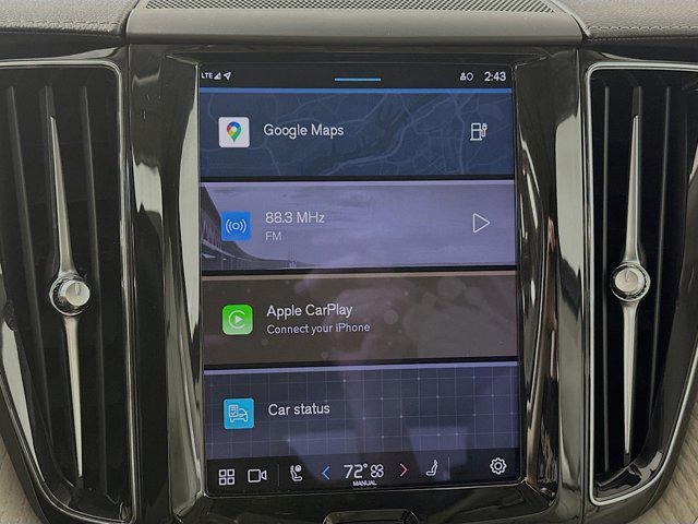 Photo of 2022 White Volvo XC60 Recharge Plug-In Hybrid