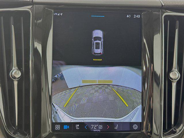 Photo of 2022 White Volvo XC60 Recharge Plug-In Hybrid