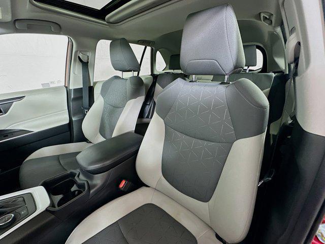 Photo of 2021 Ruby Flare Pearl Toyota RAV4 Hybrid