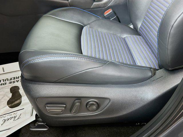 Photo of 2024 Magnetic Gray Metallic/Midnight Black Metallic Toyota RAV4 Hybrid