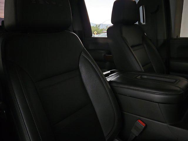 Photo of 2020 White Frost Tricoat GMC Sierra 2500