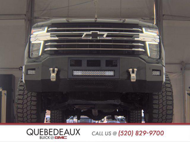 Photo of 2020 Black Chevrolet Silverado 2500