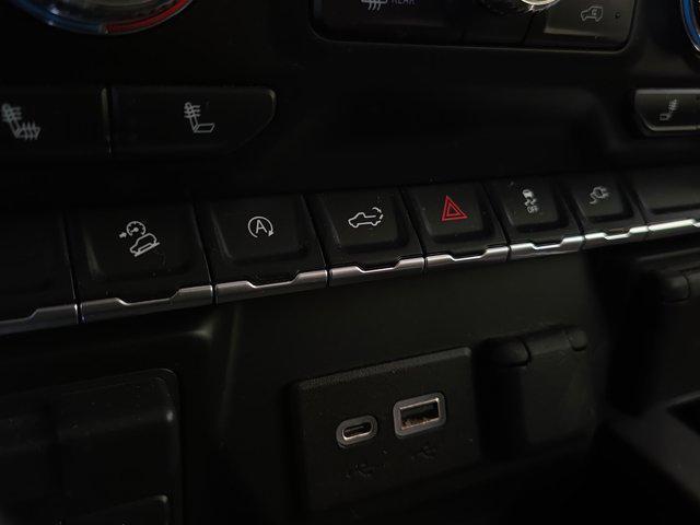 Photo of 2021 Onyx Black GMC Sierra 1500