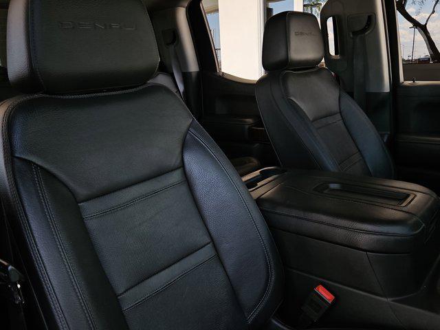 Photo of 2020 White Frost Tricoat GMC Sierra 1500