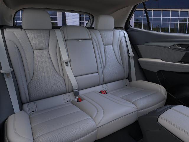 Photo of 2025 Iridescent White Tricoat Buick Envision