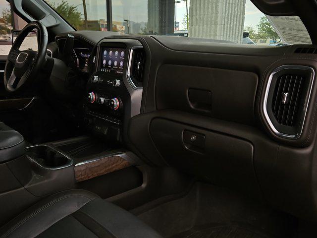 Photo of 2020 White Frost Tricoat GMC Sierra 1500