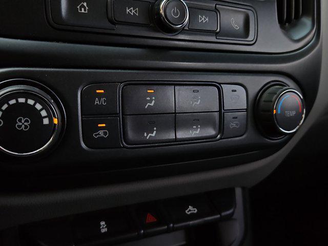 Photo of 2021 Summit White Chevrolet Colorado