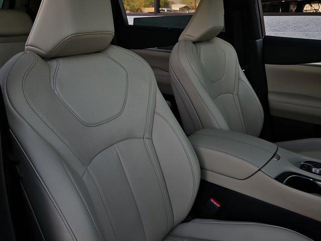 Photo of 2025 Deep Bordeaux INFINITI QX60