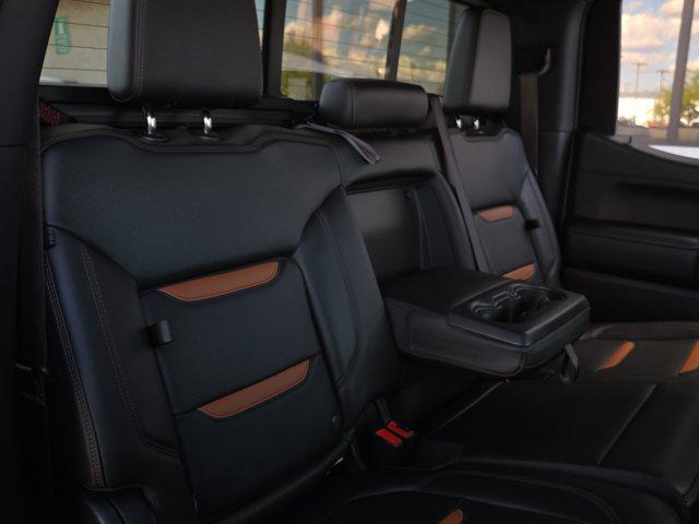 Photo of 2019 Summit White GMC Sierra 1500