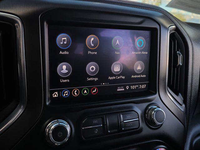 Photo of 2019 Summit White GMC Sierra 1500