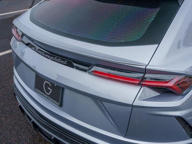 Photo of 2022 Grigio Nimbus Metallic Lamborghini Urus