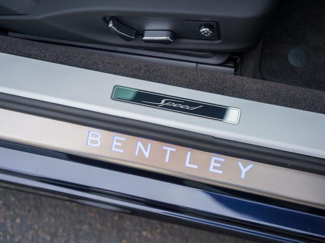 Photo of 2024 Dark Sapphire Bentley Continental GT